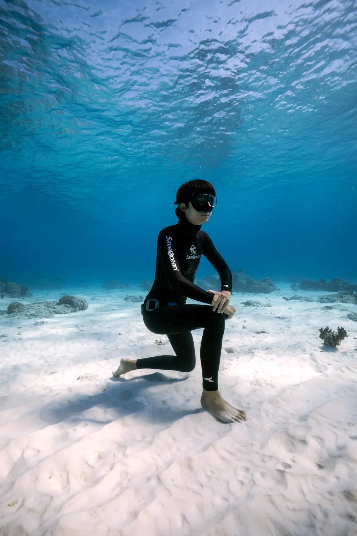 Freedivers and snorkelers during an Orenda ocean adventure near Koh Tao